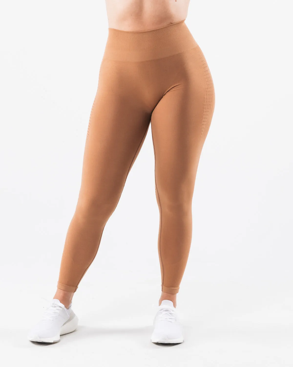 Amplify Contour Legging - Clay