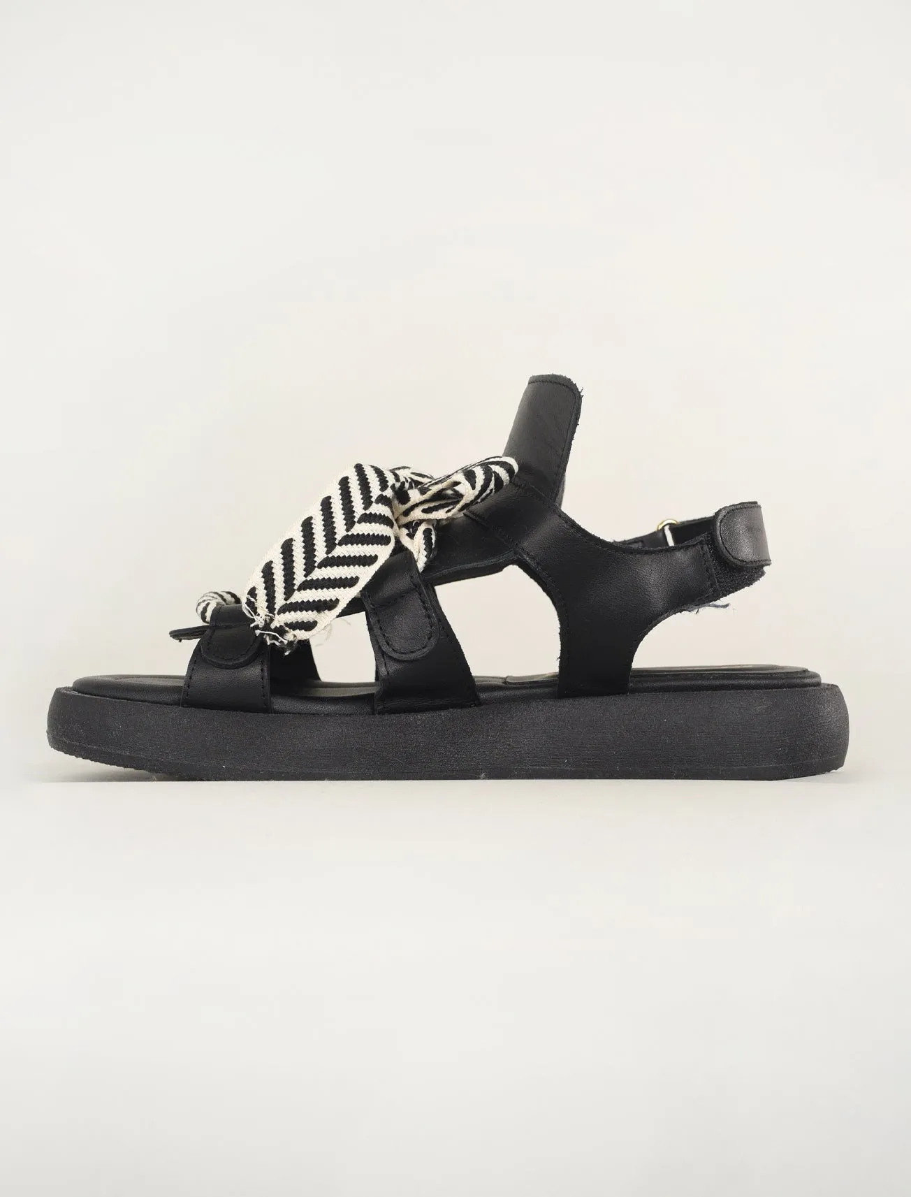 Bowlace Sandal, Black