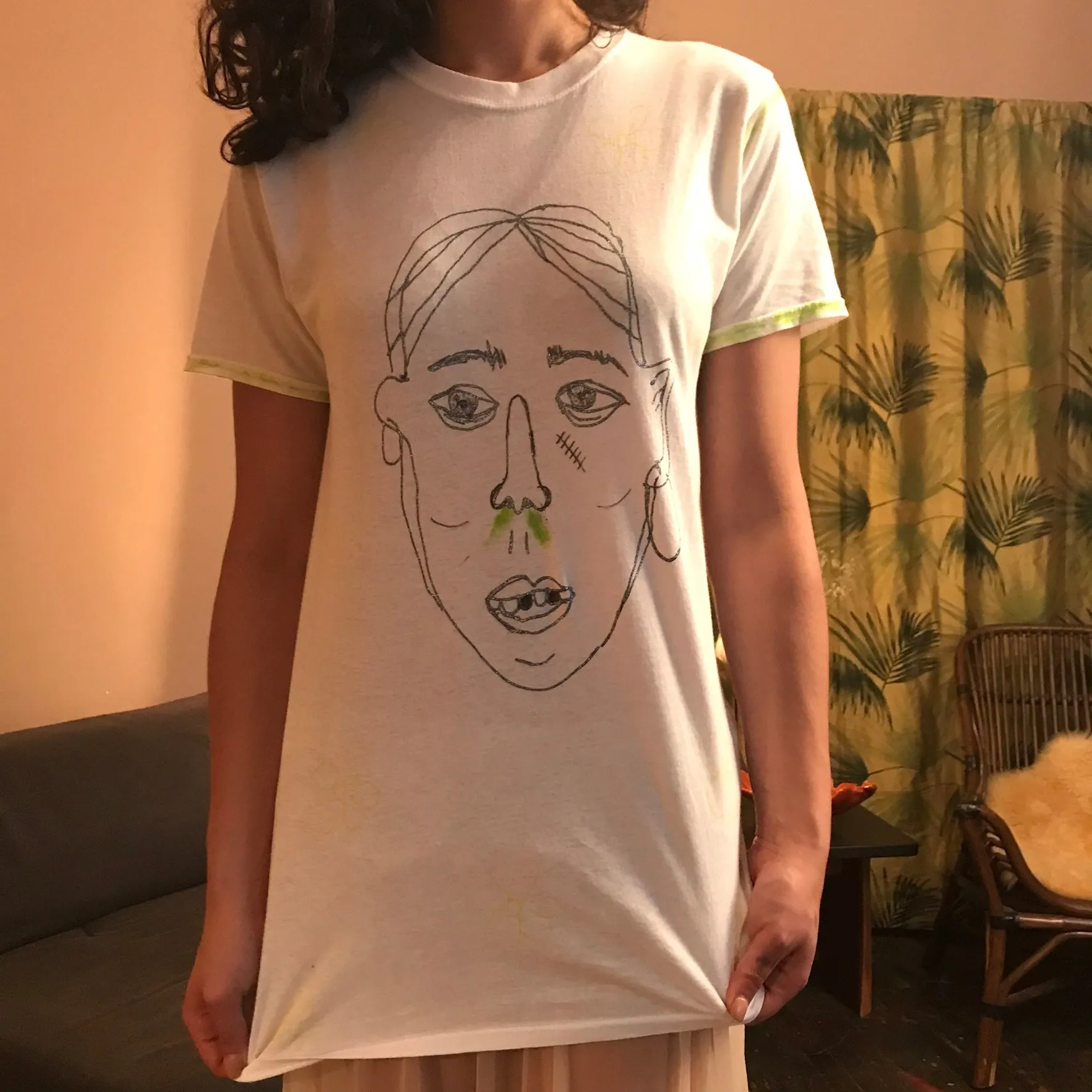 Glitter snot tee by Jo Rosenthal