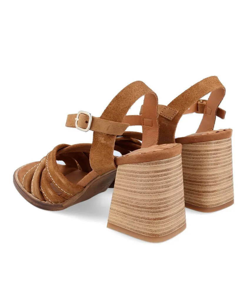 Mustang Fleur 50549 Brown sandals with heel