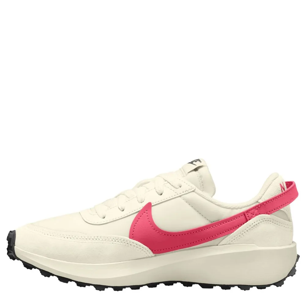 NIKE  WOMENS WAFFLE DEBUT SNEAKER